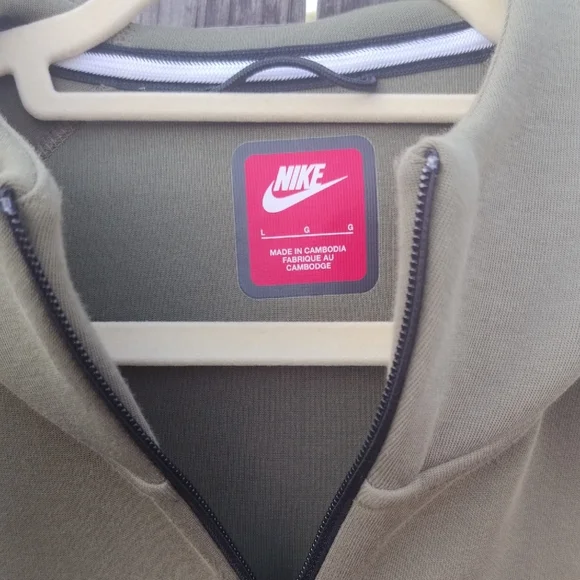 Nike Olive Green Zip-Up Hoodie Tracksuit Set - Picture 2 of 5